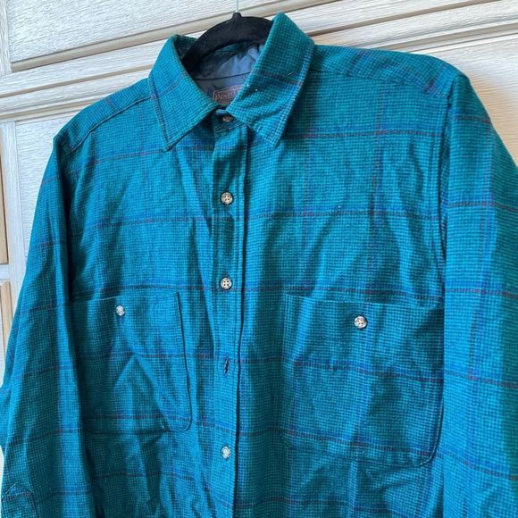 Vintage Pendleton button up - Picture 4 of 7